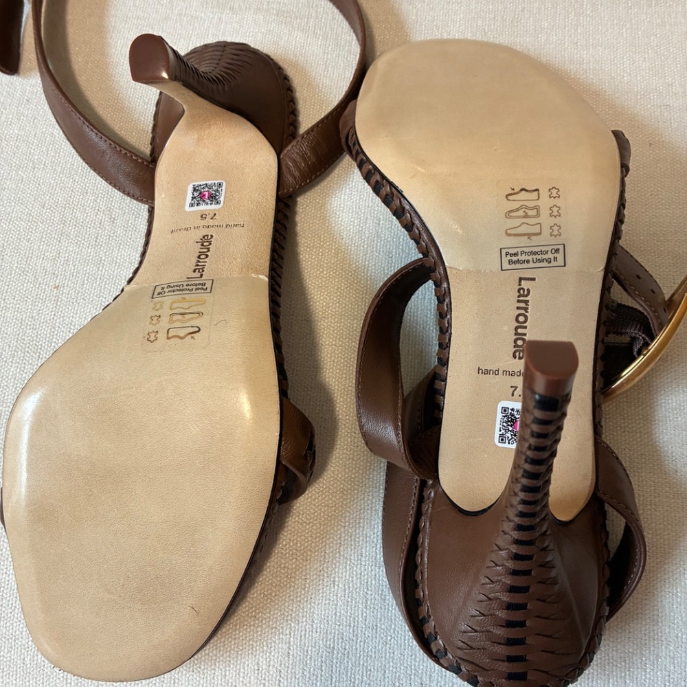 Sexy ankle wrbrown leather stilettos for spring - Picture 3 of 5